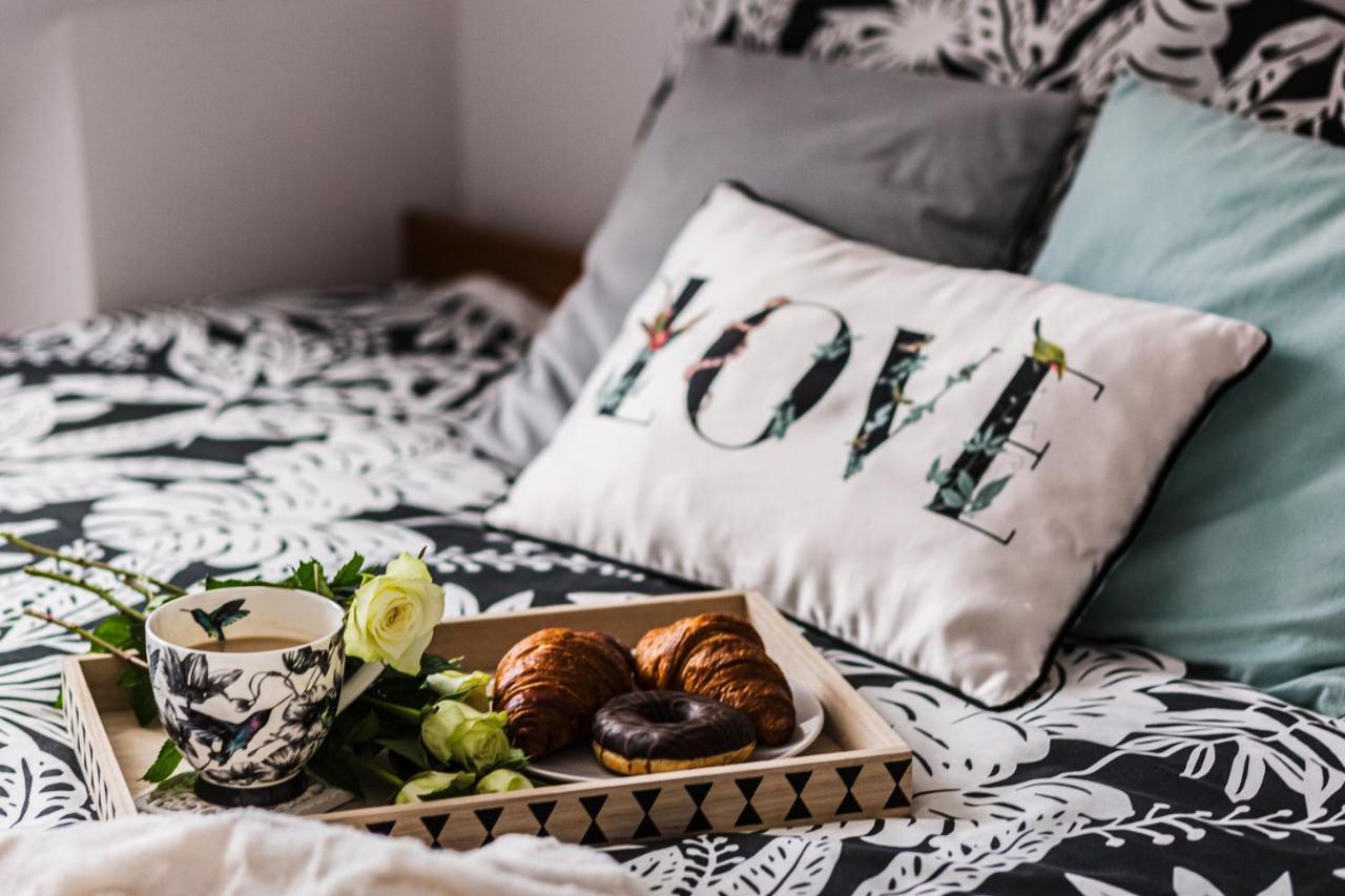 Apartament Dobre Miejsce Ustrzyki Dolne Bagian luar foto