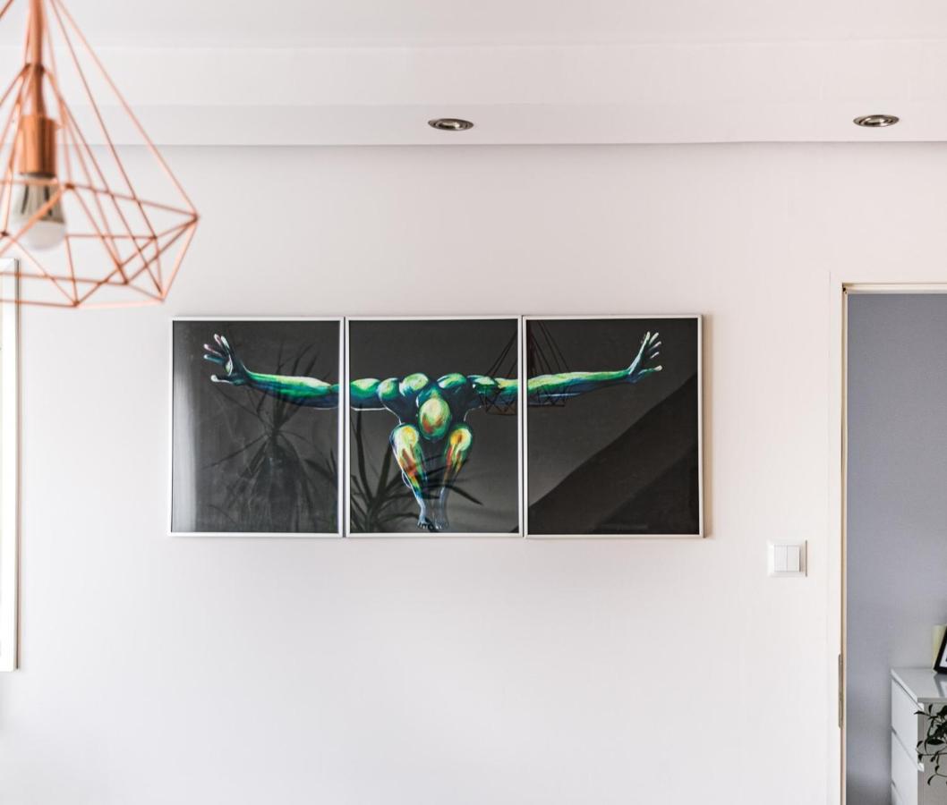 Apartament Dobre Miejsce Ustrzyki Dolne Bagian luar foto