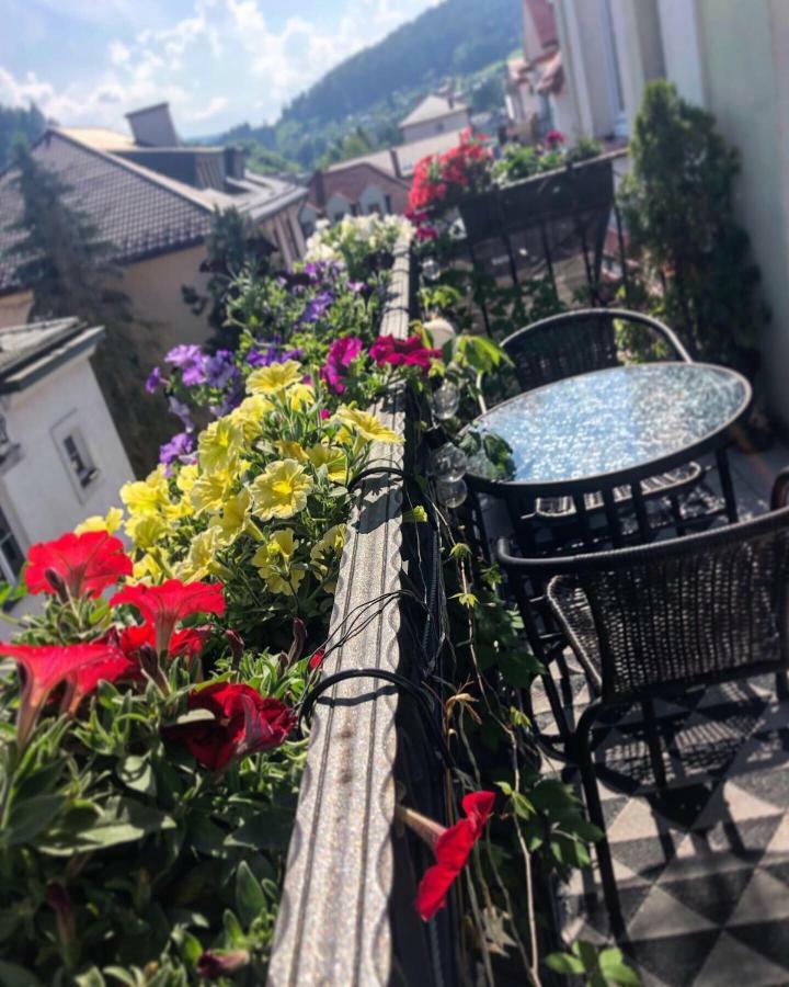 Apartament Dobre Miejsce Ustrzyki Dolne Bagian luar foto